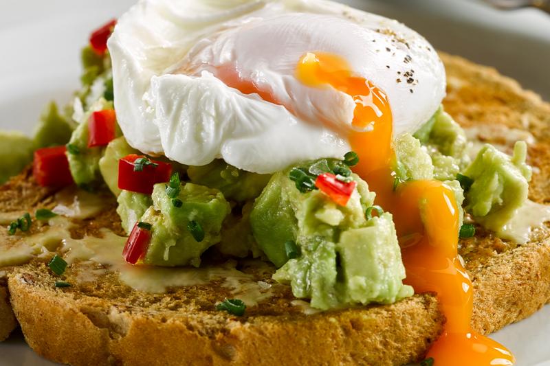 Breakfast - toast with advocado and egg